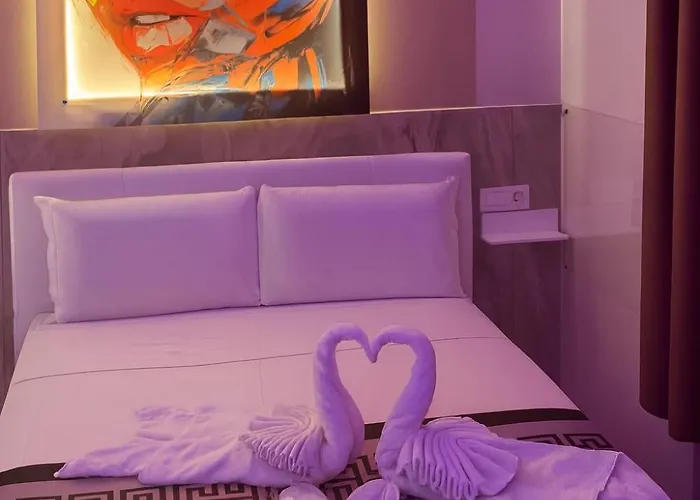 Bed Cinecittadue Nocleg ze śniadaniem