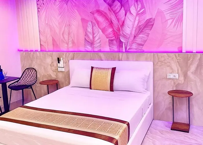 Bed Cinecittadue 4* Rome