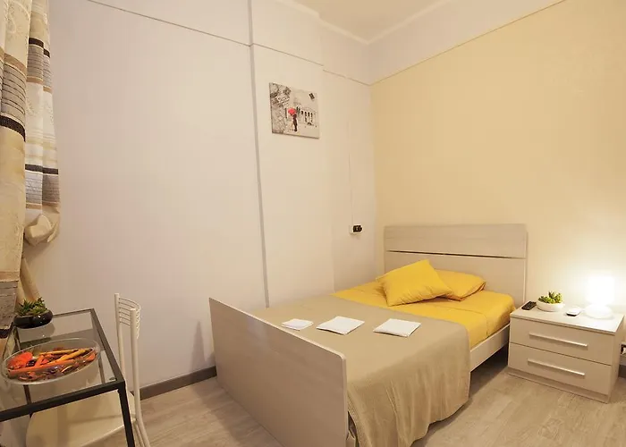 Bed Cinecittadue Bed & Breakfast 4*