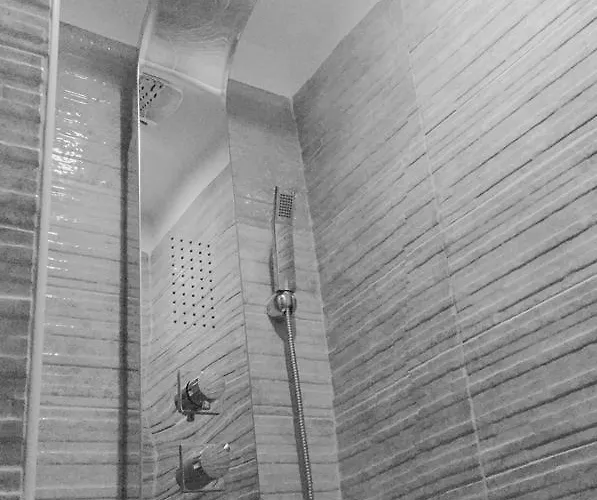 Bed Cinecittadue Roma